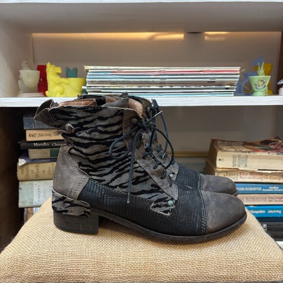 Charme Shoes - Charme Italian Leather Boots